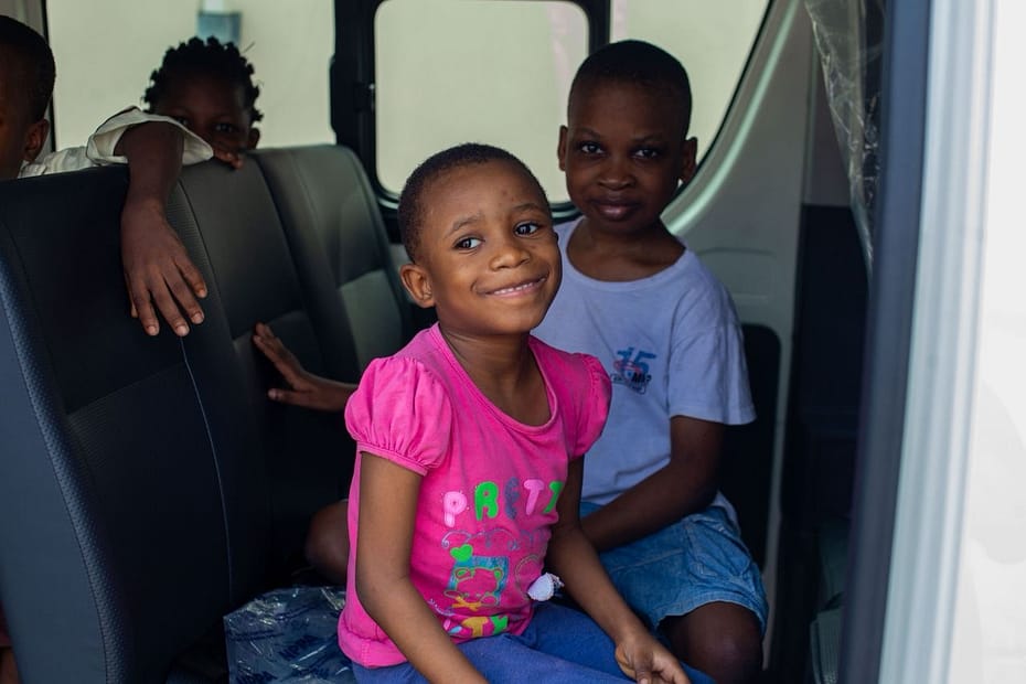bus 5